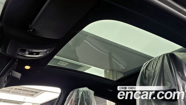 Mercedes-Benz GLE-Class 2026 — photo 17