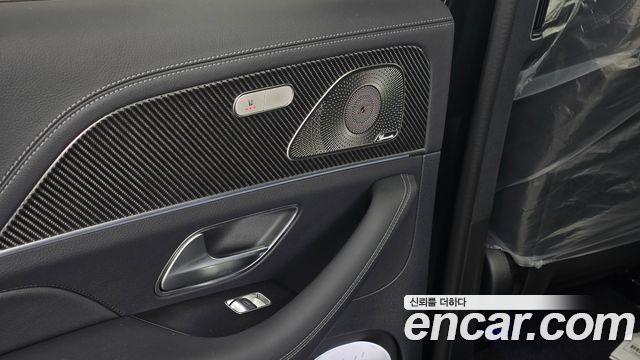 Mercedes-Benz GLE-Class 2026 — photo 18