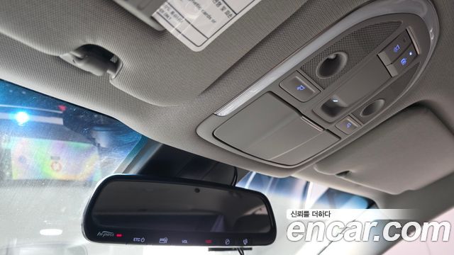 Hyundai Genesis 2016 — photo 19