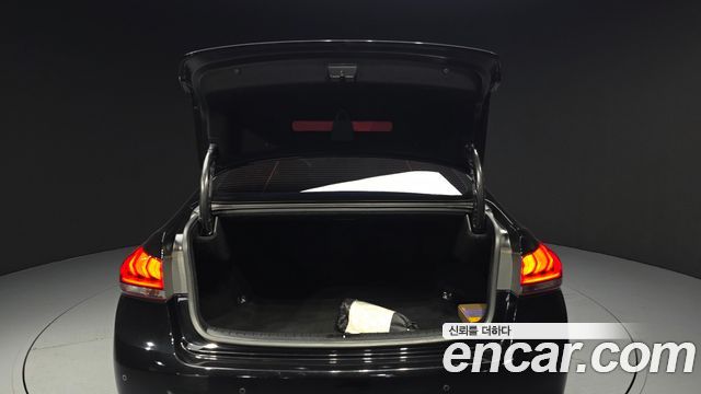 Hyundai Genesis 2016 — photo 20