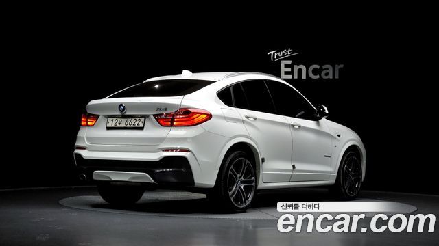 BMW X4 2018 — photo 2