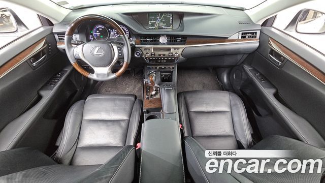 Lexus ES 2014 — photo 7