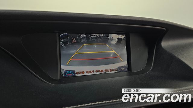 Lexus ES 2014 — photo 17