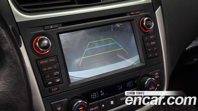 Nissan Altima 2017 — photo 15