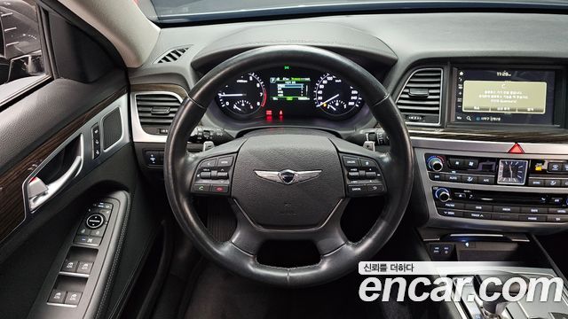 Genesis G80 2017 — photo 14