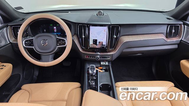 Volvo XC60 2022 — photo 7