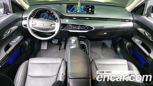 Genesis GV70 2021 — photo 7