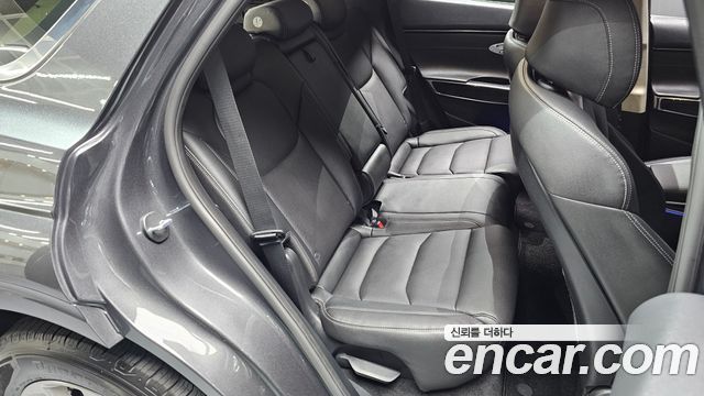 Genesis GV70 2021 — photo 13
