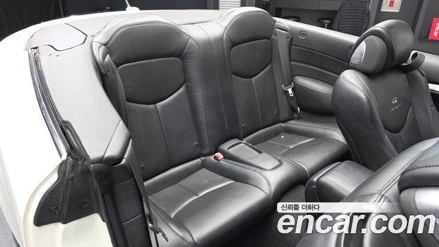 Infiniti G 2010 — photo 12