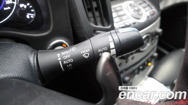 Infiniti G 2010 — photo 18