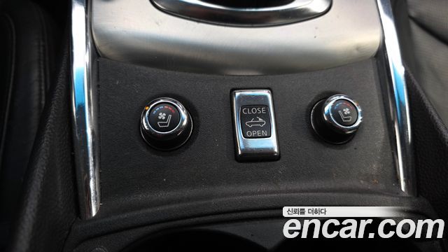 Infiniti G 2010 — photo 20