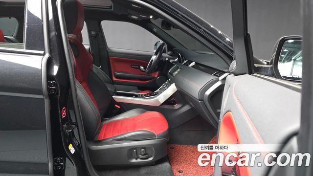 Land Rover Range Rover Evoque 2018 — photo 11