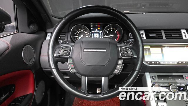 Land Rover Range Rover Evoque 2018 — photo 13