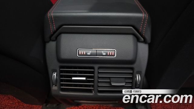 Land Rover Range Rover Evoque 2018 — photo 18