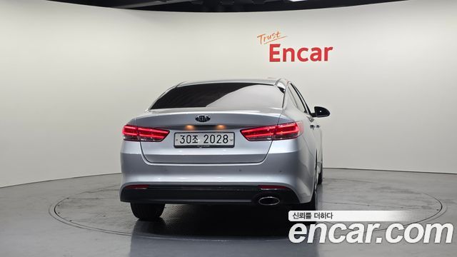 Kia K5 2018 — photo 4