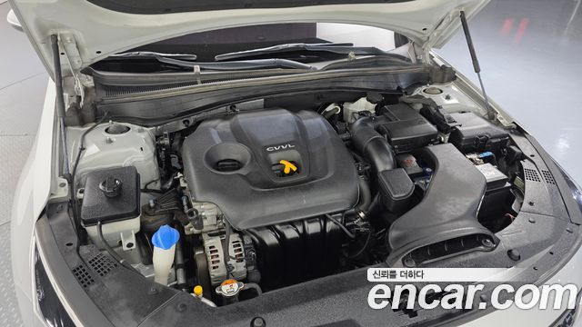 Kia K5 2018 — photo 6