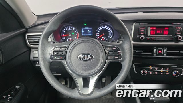 Kia K5 2018 — photo 14