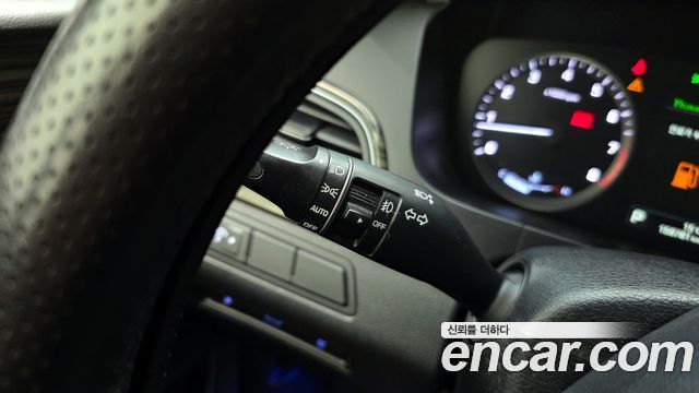 Hyundai Sonata 2015 — photo 16
