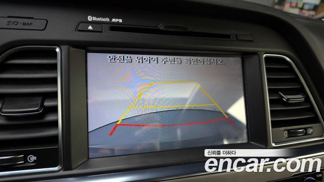 Hyundai Sonata 2015 — photo 17