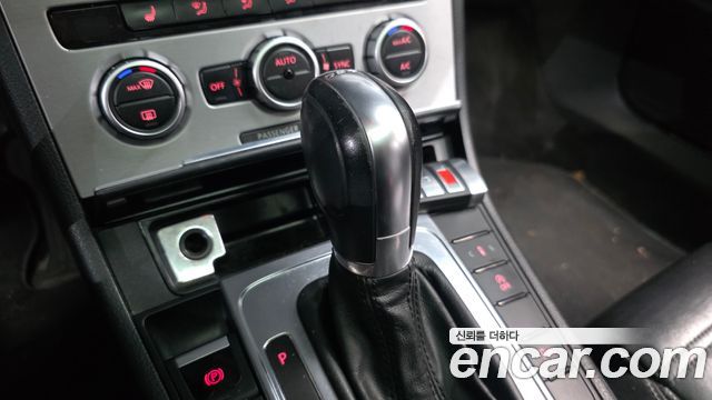 Volkswagen CC 2013 — photo 9