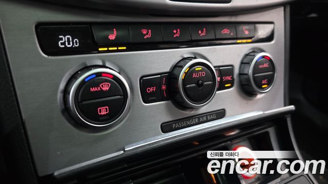 Volkswagen CC 2013 — photo 16