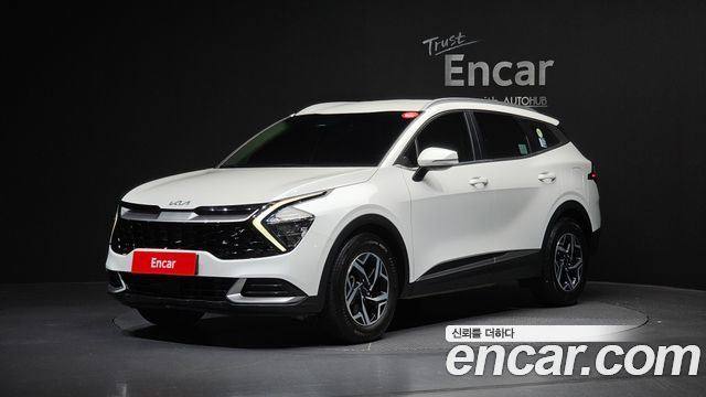Kia Sportage 2023 — photo 1