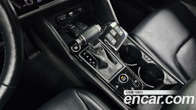 Kia Sportage 2023 — photo 9