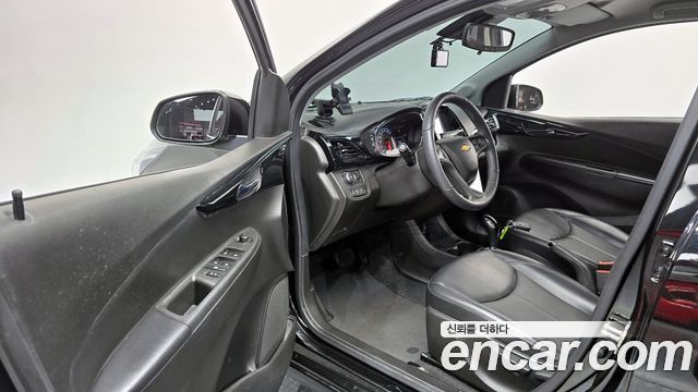 Chevrolet Korea Spark 2018 — photo 11