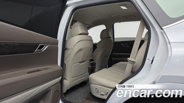 Genesis GV80 2021 — photo 17