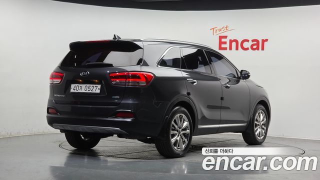 Kia Sorento 2017 — photo 2