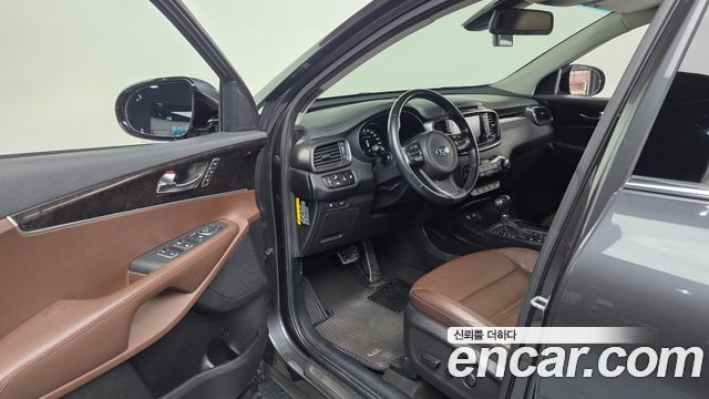 Kia Sorento 2017 — photo 10