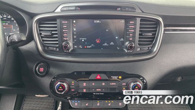 Kia Sorento 2017 — photo 15
