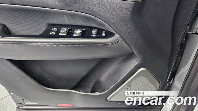 KG Mobility Rexton 2018 — photo 13