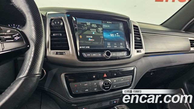 KG Mobility Rexton 2018 — photo 17