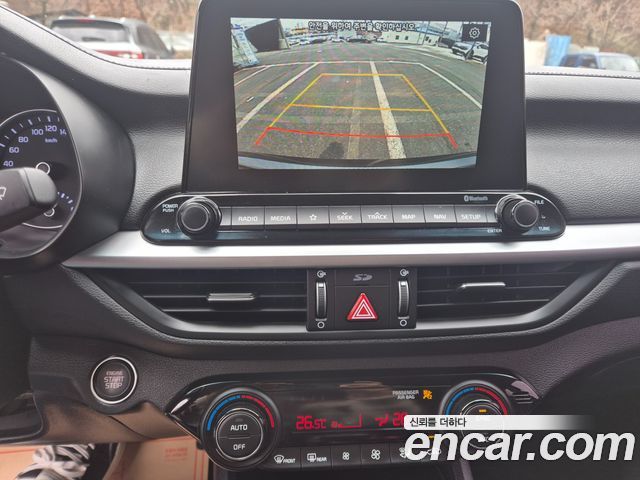Kia K3 2019 — photo 13