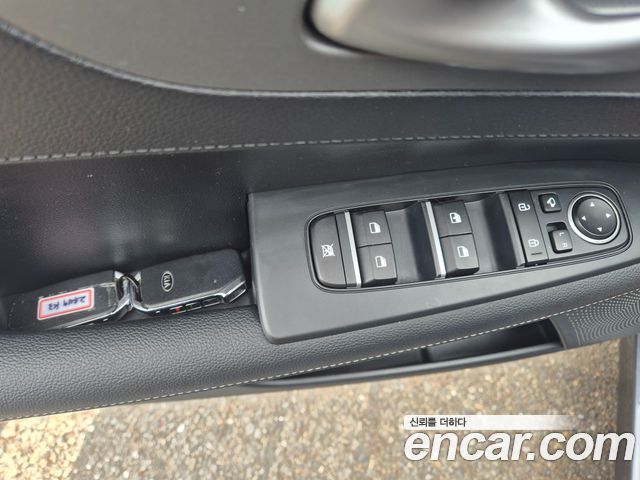 Kia K3 2019 — photo 15