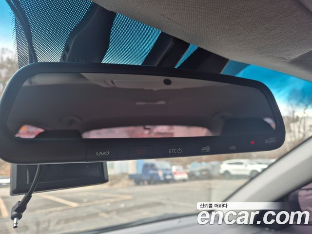 Kia K3 2019 — photo 16