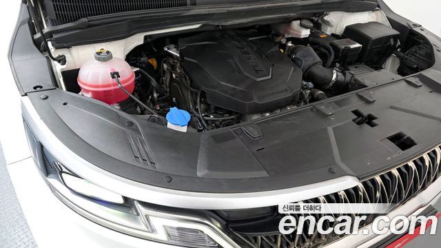 Kia Canival 2023 — photo 6