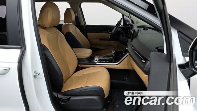 Kia Canival 2023 — photo 11