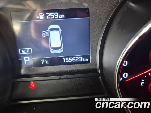 Kia Canival 2019 — photo 8