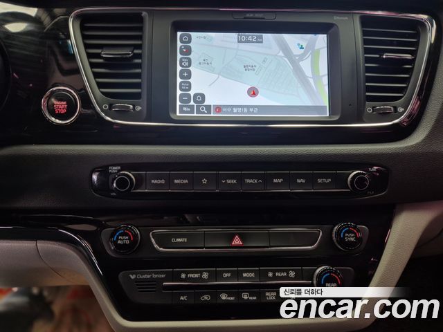 Kia Canival 2019 — photo 13