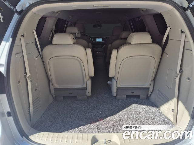 Kia Canival 2019 — photo 20