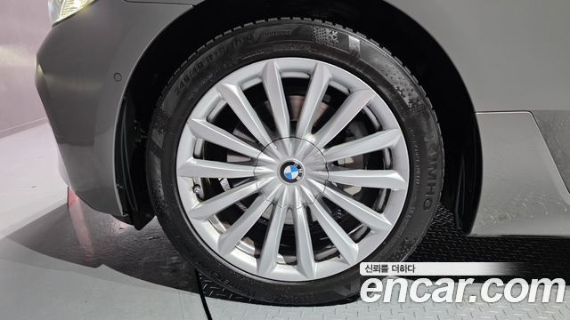 BMW Gran Turismo 2021 — photo 5