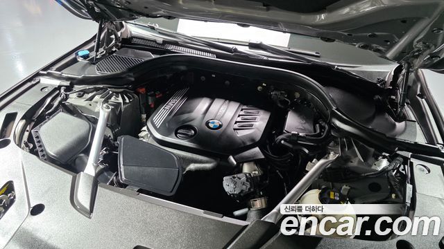BMW Gran Turismo 2021 — photo 6