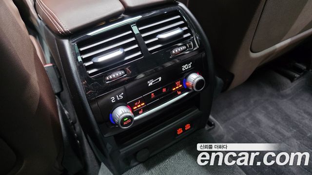 BMW Gran Turismo 2021 — photo 19