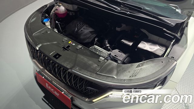 Kia Canival 2022 — photo 6