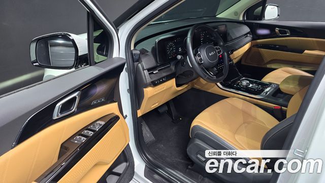 Kia Canival 2022 — photo 11