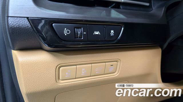 Kia Canival 2022 — photo 14