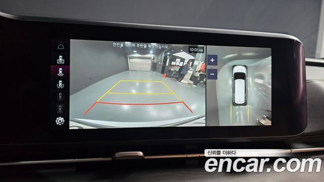 Kia Canival 2022 — photo 16