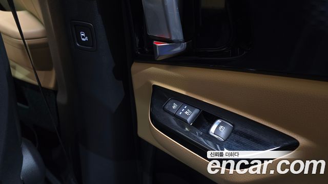 Kia Canival 2022 — photo 18